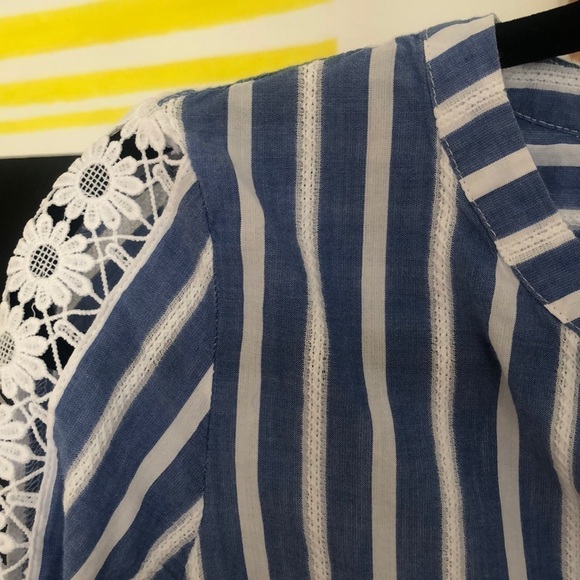 Talbots striped popover top with lace size… - Picture 4 of 6
